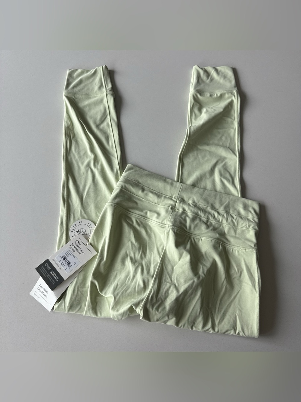 Vuori Daily Form leggings lemongrass - Picture 2 of 3